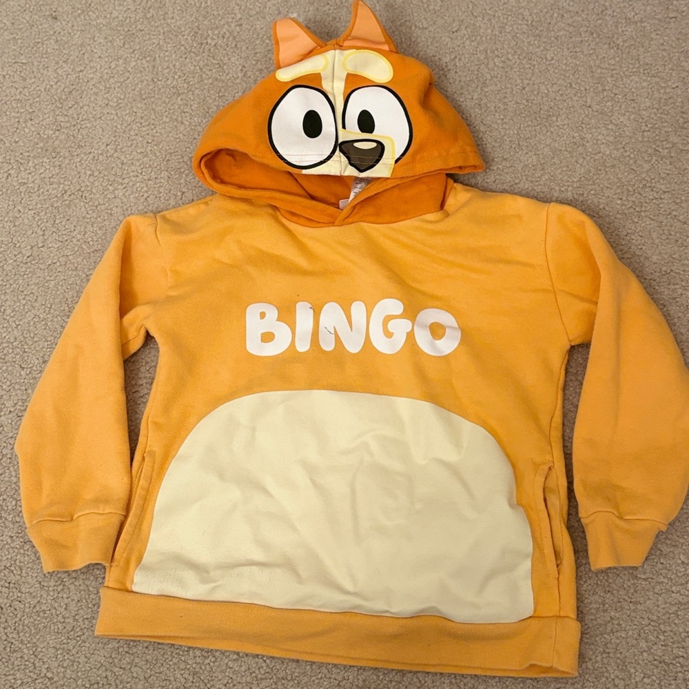 🤍 Bingo hoodie 🤍 kids size 6 age